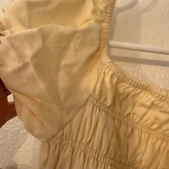 Pretty Little Thing Yellow Mini - Picture 5 of 6